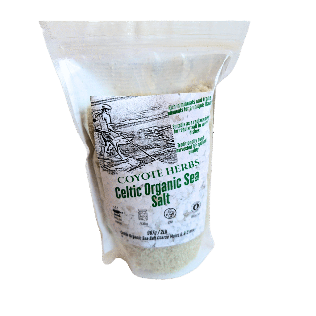 Coyote Herbs coarse grey sea salt from Guérande, front view